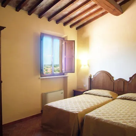 Casale Le Torri Hotel Ponsacco