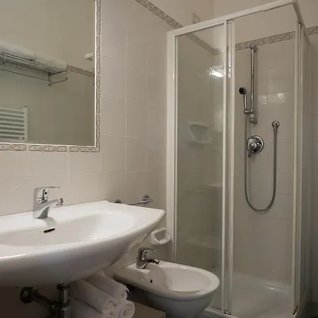 Casale Le Torri 3*