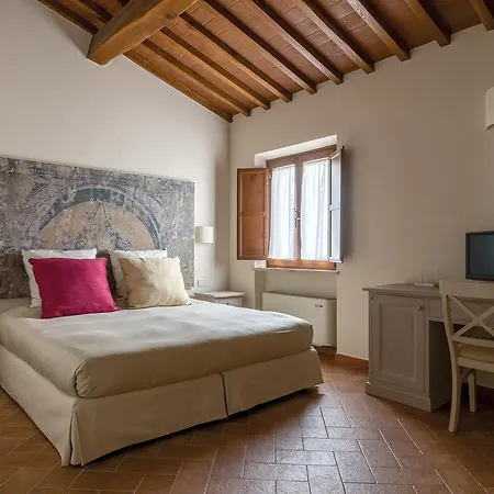 Casale Le Torri Понсакко
