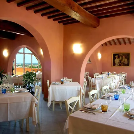 Hotel Casale Le Torri Ponsacco