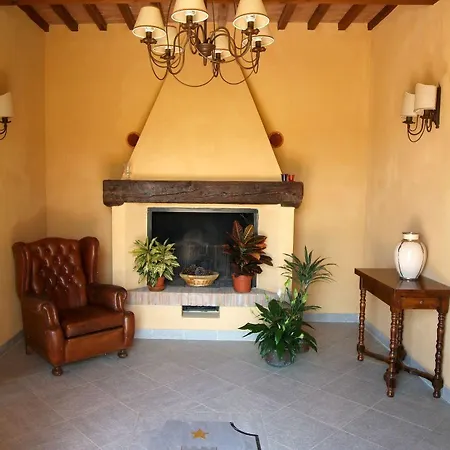Casale Le Torri 3*