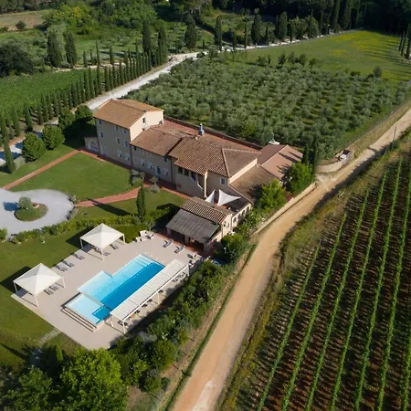 Casale Le Torri Hotel 3*